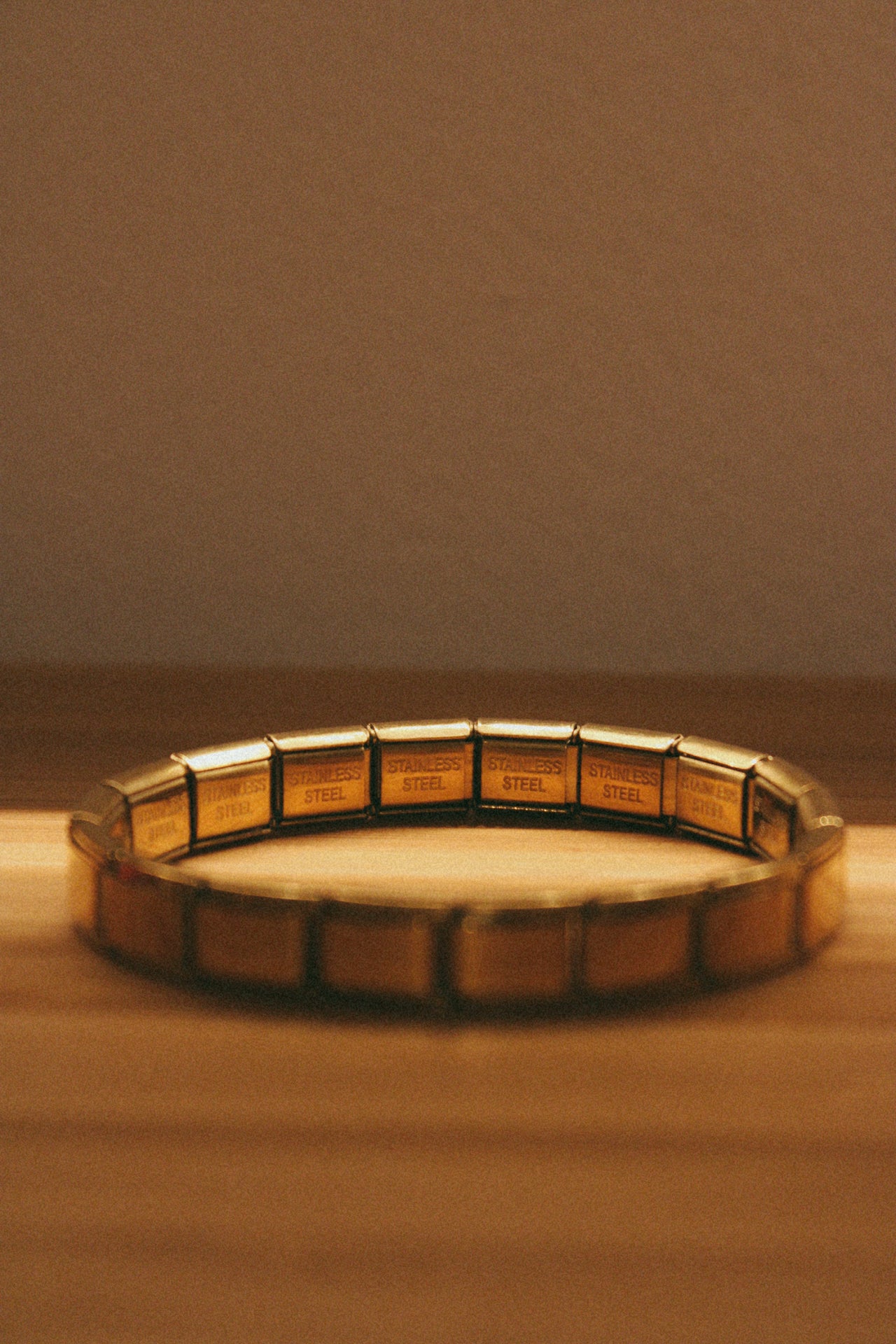 Bracelet May